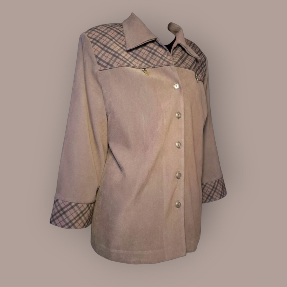 Vintage Lindor Olive Green Plaid Women's Blazer with metal Accents and Paper tag